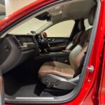 VOLVO XC60 T5 MOMENTUM full