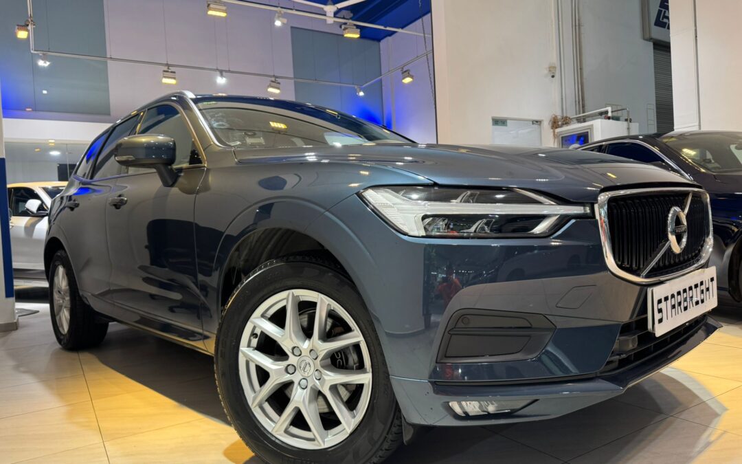 VOLVO XC60 T5 MOMENTUM