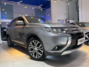 MITSUBISHI OUTLANDER 2.0 CVT