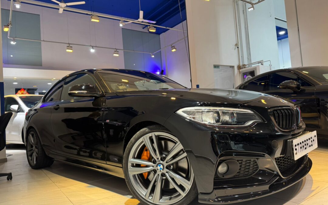 B.M.W. 220I COUPE SR HID NAV M SPORT