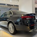 MERCEDES BENZ E200 SEDAN EXCLUSIVE (R18 LED) full