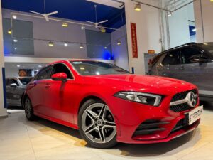 MERCEDES BENZ A200 COMPT SALN AMG LINE (R18 LED)