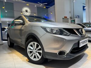NISSAN QASHQAI 1.2 DIG-T CVT ABS 2WD 5DR