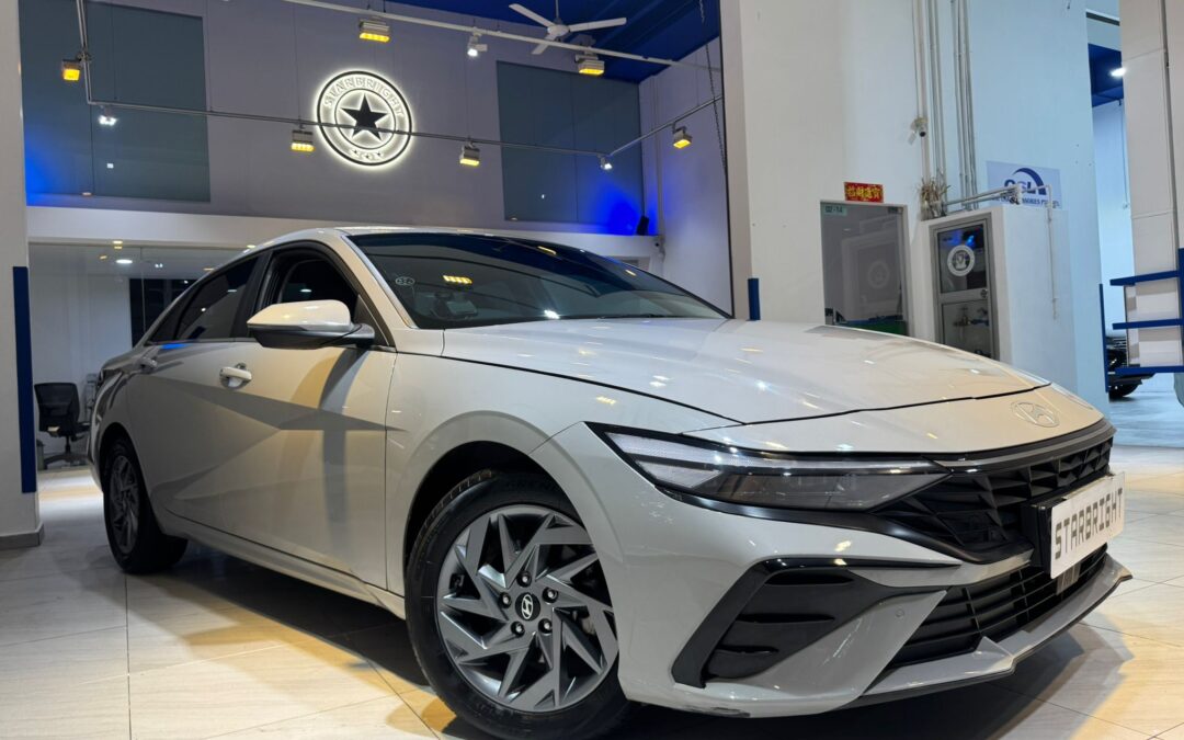 HYUNDAI CN7 AVANTE 1.6 GDI HEV SR