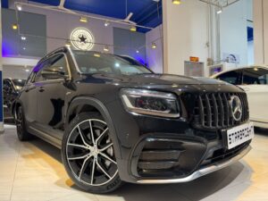 MERCEDES BENZ AMG GLB 35 4MATIC