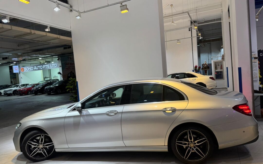 MERCEDES BENZ E200 AMG LINE (R19 LED)