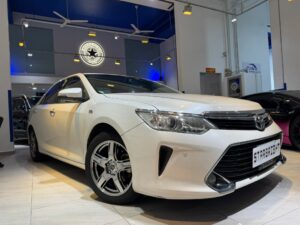 TOYOTA CAMRY 2.5 AUTO