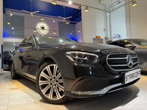 MERCEDES BENZ E300E AVANTGARDE FL