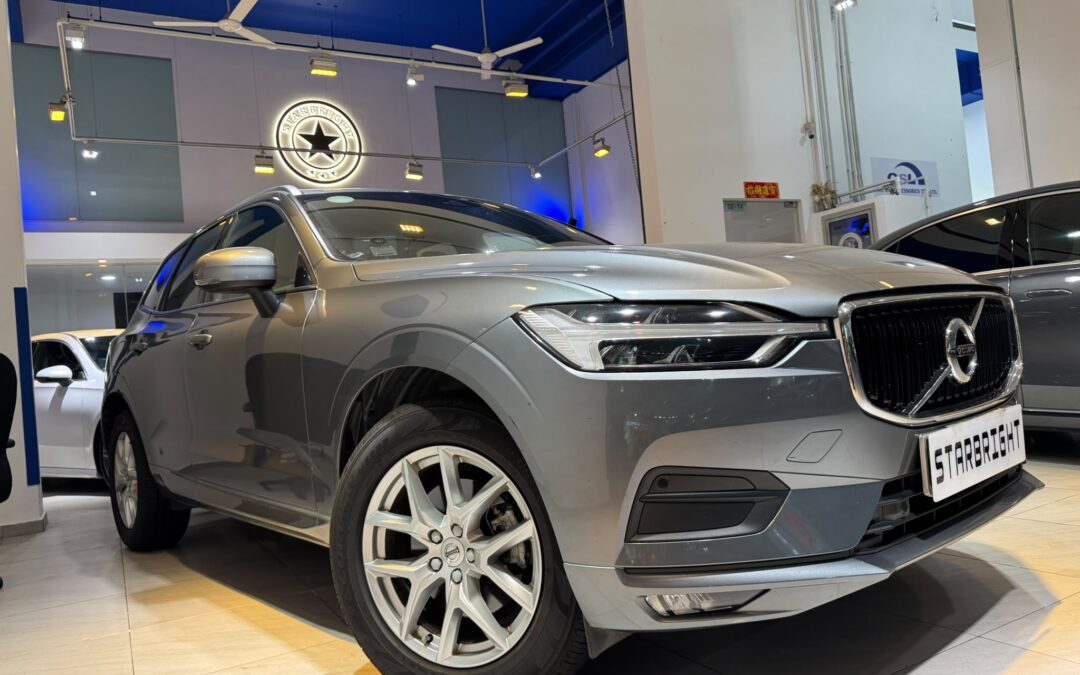 VOLVO XC60 T5 MOMENTUM