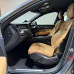 VOLVO XC60 T5 MOMENTUM full