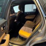 VOLVO XC60 T5 MOMENTUM full