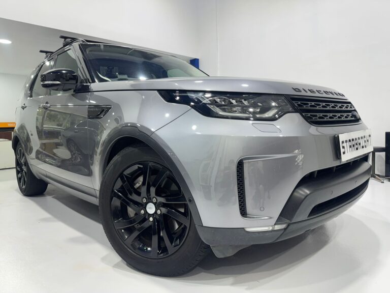 LAND ROVER DISCOVERY 3.0D HSE