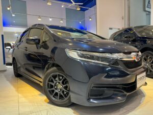 HONDA SHUTTLE 1.5G CVT ABS D/AIRBAG 2WD 5DR