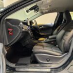 MERCEDES BENZ GLA180 URBAN (R18 LED) full