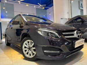 MERCEDES BENZ B180 STYLE (R16 LED)