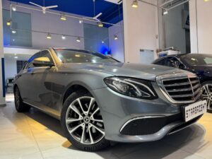 MERCEDES BENZ E250 EXCLUSIVE (R18 LED)