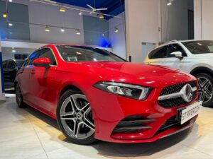 MERCEDES BENZ A200 COMPT SALN AMG LINE (R18 LED)