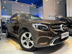MERCEDES BENZ GLC200 (R18 LED)
