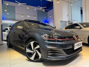 VOLKSWAGEN GOLF GTI 2.0 DSG