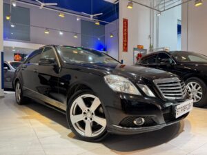 MERCEDES BENZ E 250CGI