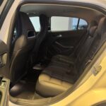 MERCEDES BENZ GLA180 URBAN (R18 LED) full