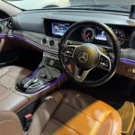 MERCEDES BENZ E180 SEDAN AVG full