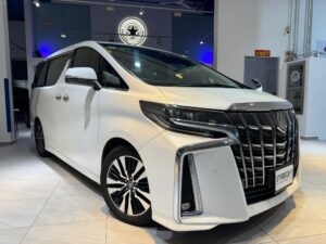 TOYOTA ALPHARD 7-SEATER 2.5 SC CVT