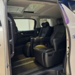 TOYOTA ALPHARD 7-SEATER 2.5 SC CVT full