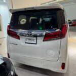 TOYOTA ALPHARD 7-SEATER 2.5 SC CVT full