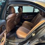 MERCEDES BENZ E200 SEDAN EXCLUSIVE (R18 LED) full