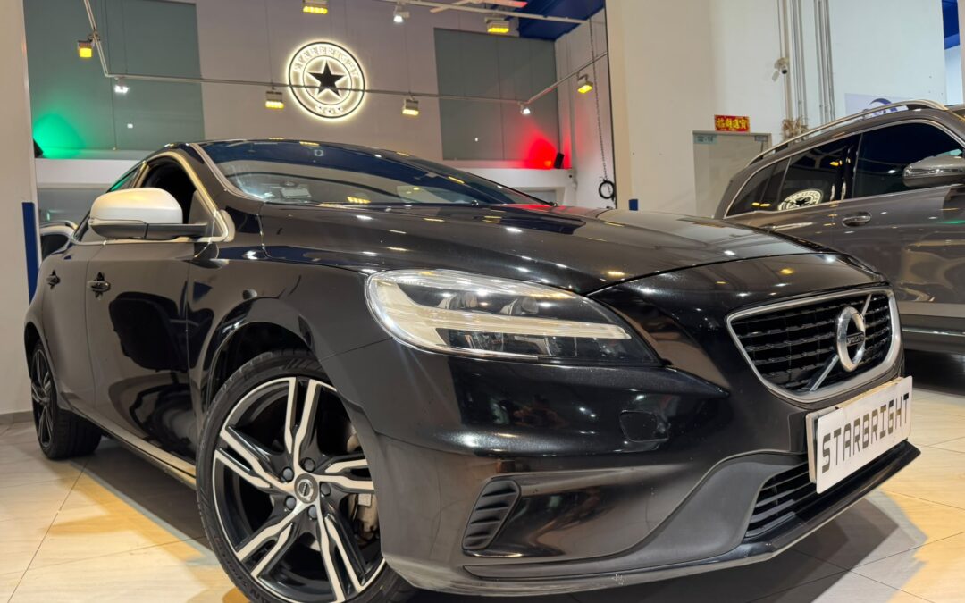 VOLVO V40 T2 R-DESIGN (A) SR