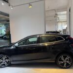 VOLVO V40 T2 R-DESIGN (A) SR full