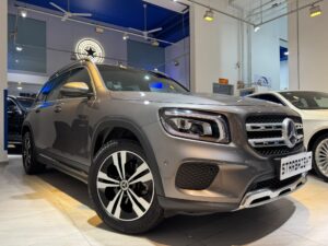 MERCEDES BENZ GLB 180 PROGRESSIVE